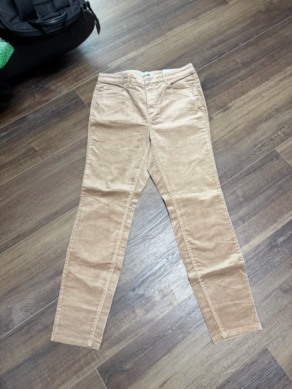 LOFT Skinny Corduroy Jeans in Light Tan curvy